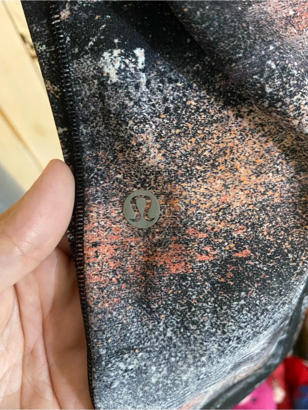 Lululemon Women's Size 6 Workout Lot | 5 Tops + Size 8 Leggings | 6 Pieces" - Picture 16 of 16